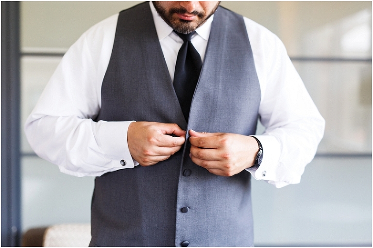 Belmont Manor spring Wedding Lauren C Photography-14