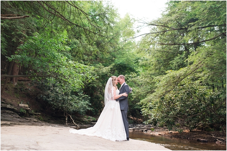 Deep Creek Lake Western Maryland Wedding Lauren C Photography-52