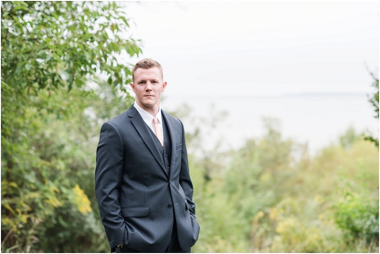 la-banque-sea-plane-base-waterfront-rainy-wedding-28