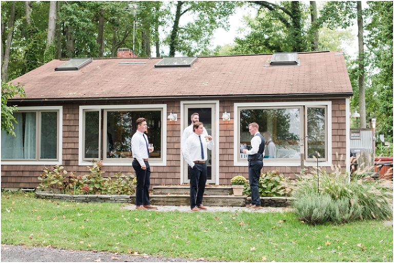 la-banque-sea-plane-base-waterfront-rainy-wedding-31