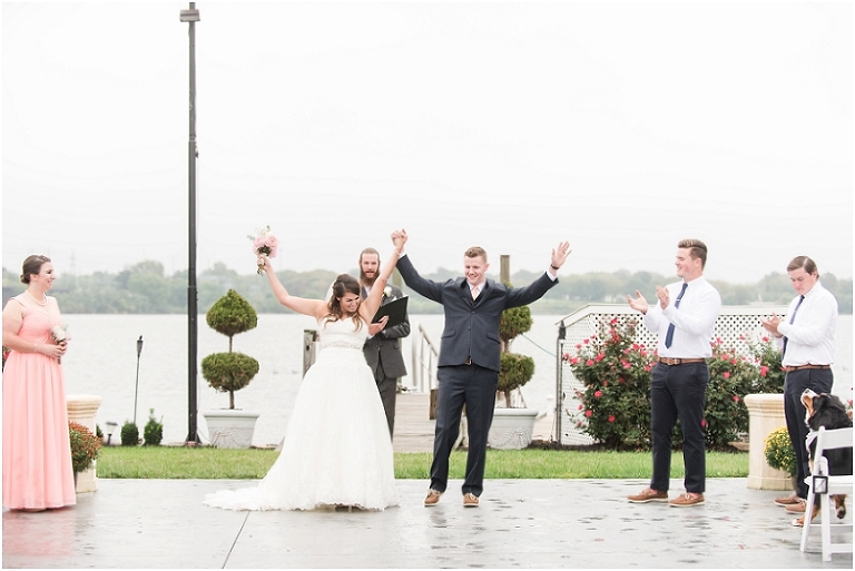 la-banque-sea-plane-base-waterfront-rainy-wedding-64