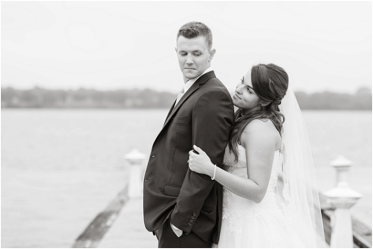 la-banque-sea-plane-base-waterfront-rainy-wedding-93