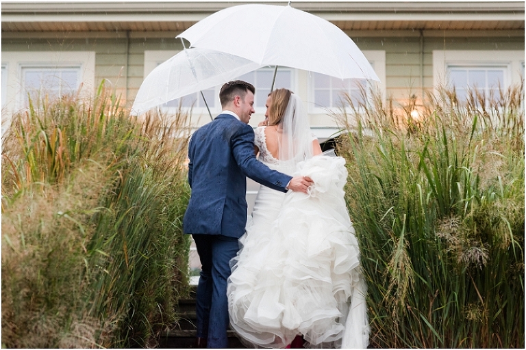 chesapeake-bay-beach-club-nautical-rainy-wedding-120