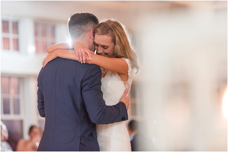 chesapeake-bay-beach-club-nautical-rainy-wedding-145