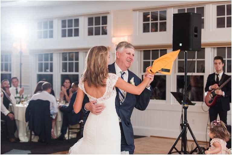 chesapeake-bay-beach-club-nautical-rainy-wedding-159