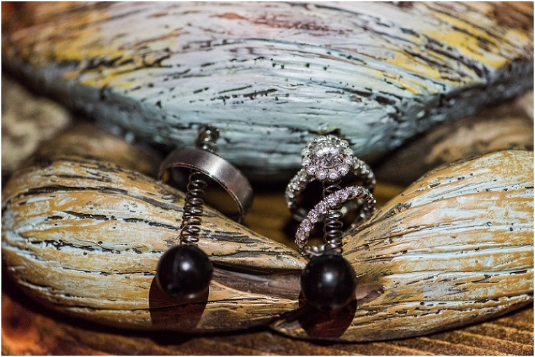 chesapeake-bay-beach-club-nautical-rainy-wedding-186