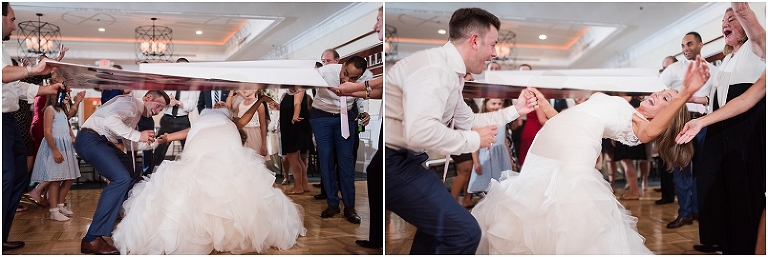 chesapeake-bay-beach-club-nautical-rainy-wedding-203