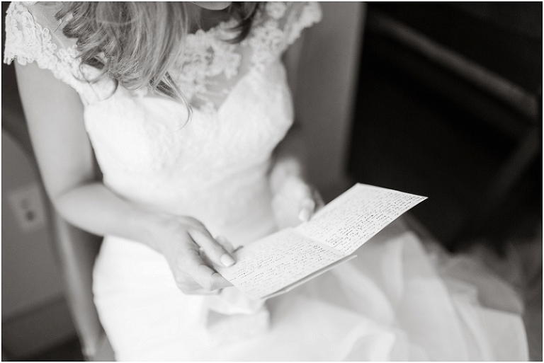 chesapeake-bay-beach-club-nautical-rainy-wedding-25