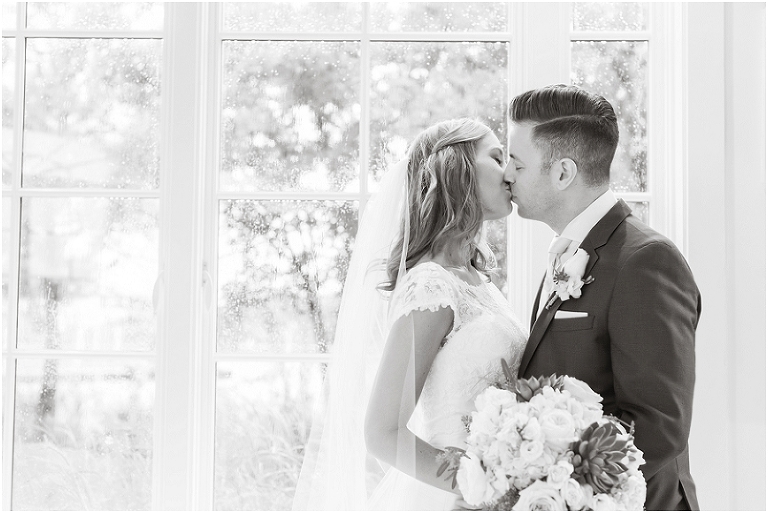 chesapeake-bay-beach-club-nautical-rainy-wedding-62