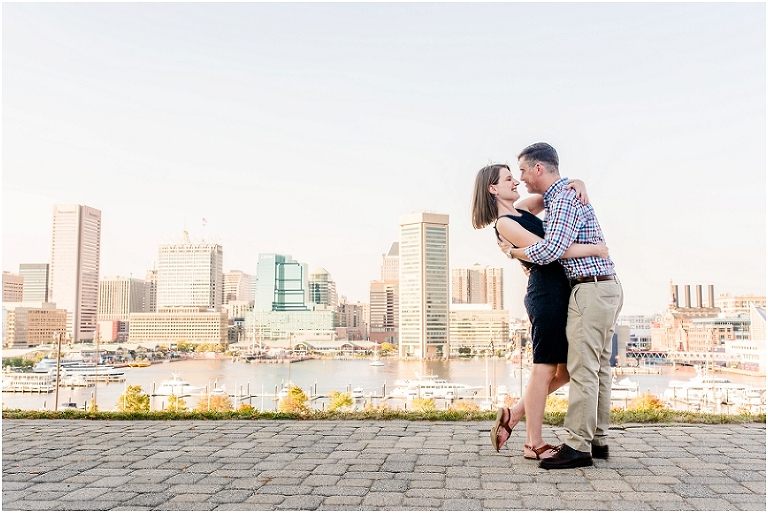 baltimore-federal-hill-fall-engagement-lauren-c-photography-sarah-patrick-11