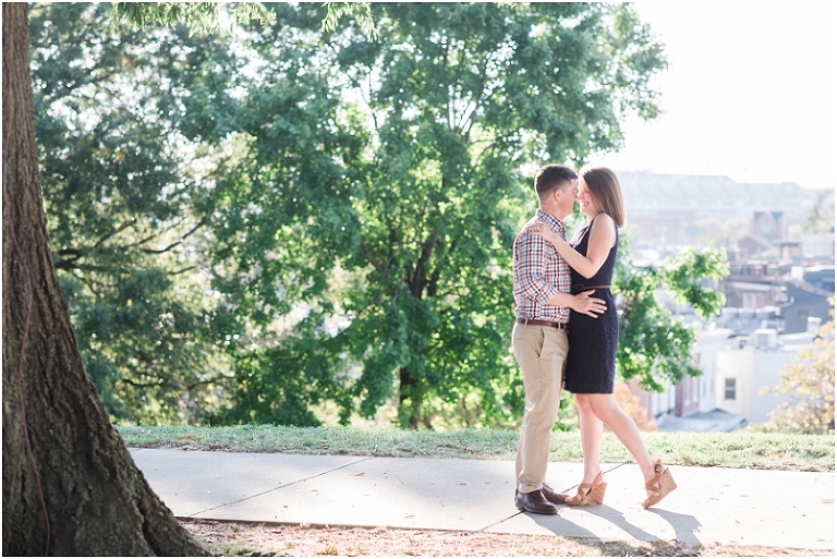 baltimore-federal-hill-fall-engagement-lauren-c-photography-sarah-patrick-2