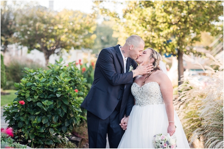 chesapeake-beach-southern-maryland-wedding-katie-johnny-103