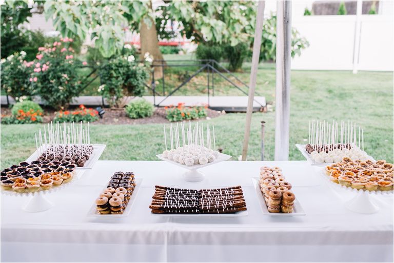 Kyra Matt La Banque de Fleuve Wedding Lauren C Photography-63